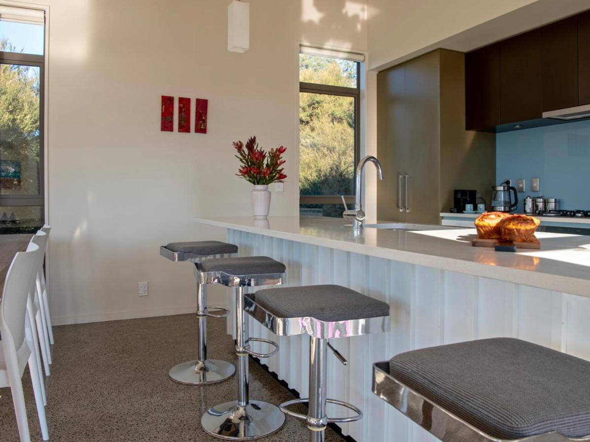 Kotare Point Paradise - Akaroa Holiday Home Exterior foto